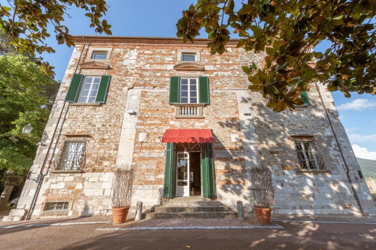 Il Castellaccio Bed & Breakfast Filettole Екстериор снимка